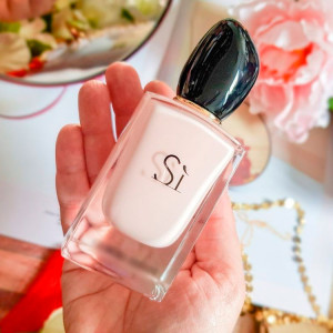 Si от Armani: шипровые и ванильные альтернативы