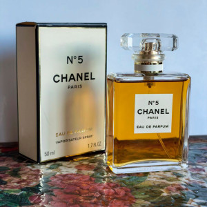 Chanel №5: классика в современных интерпретациях