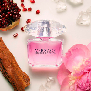 Versace Bright Crystal: свежие и фруктовые альтернативы